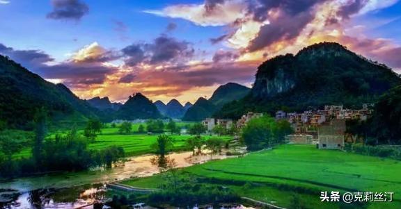 桃花源诗原文(桃花源诗原文正版)