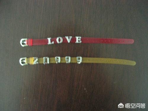 爱情句子经典9个字(爱情句子经典9个字图片)